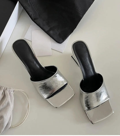 Pantoufles d'été à talons compensés pour femmes, élégantes, bout carré, diapositives à enfiler, robe d'extérieur, chaussures de Style de rue