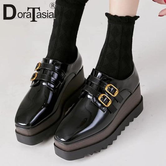 Plate-forme plate solide pour femmes, chaussures plates pour femmes, Parker carré, décontracté, printemps, automne, tout neuf, mode, strucgirls, loisirs