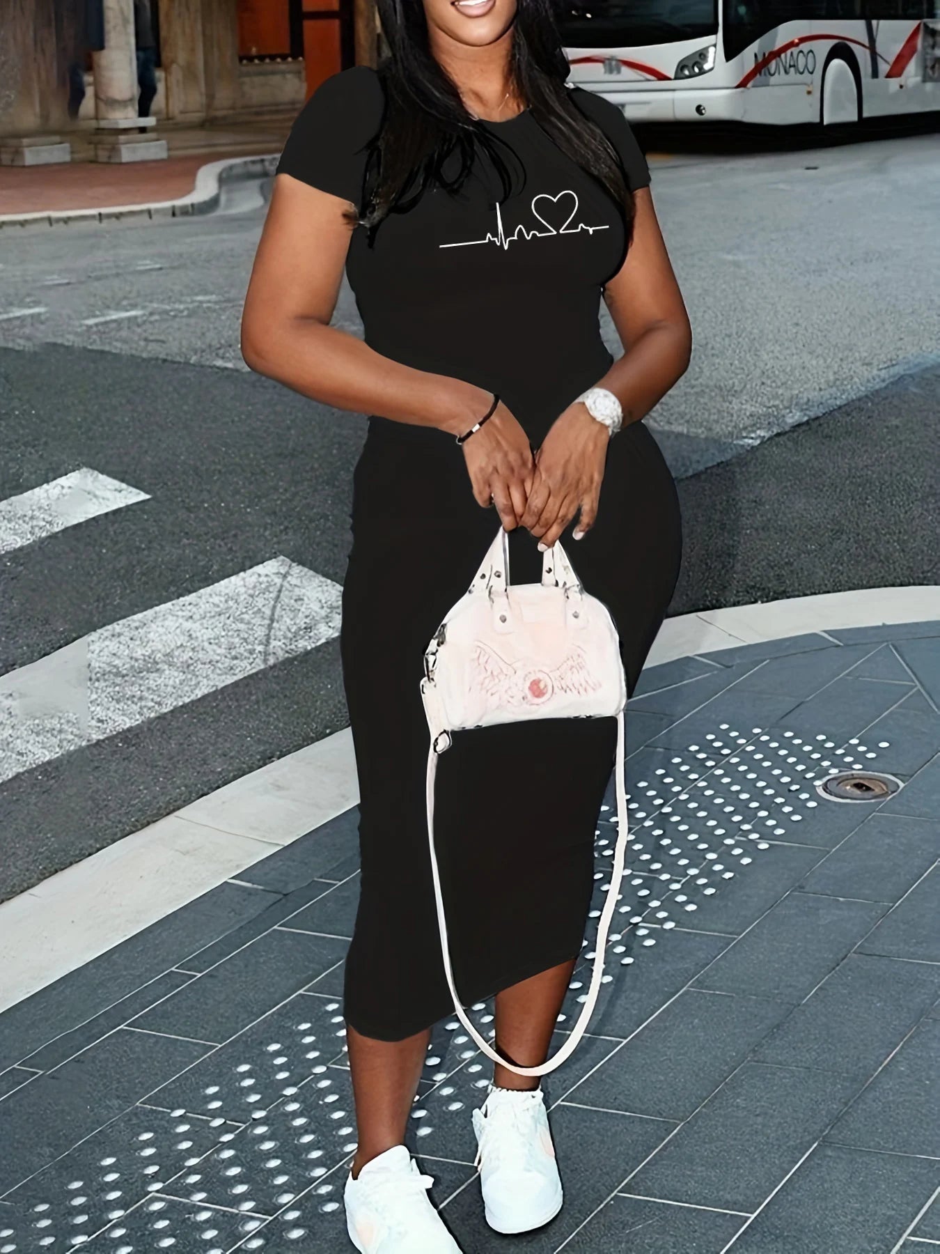 Robe d'été sexy à manches courtes pour femmes, imprimé en forme de cœur, décontractée, col rond, pull, couleur unie