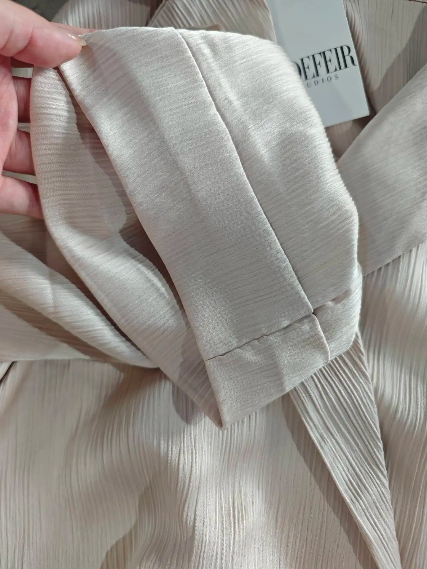 TRAFZA 2025 femmes pantalons décontractés ensemble taille haute pantalon à jambes larges + solide Beige ample glace soie Double boutonnage chemise hauts 2025 à la mode