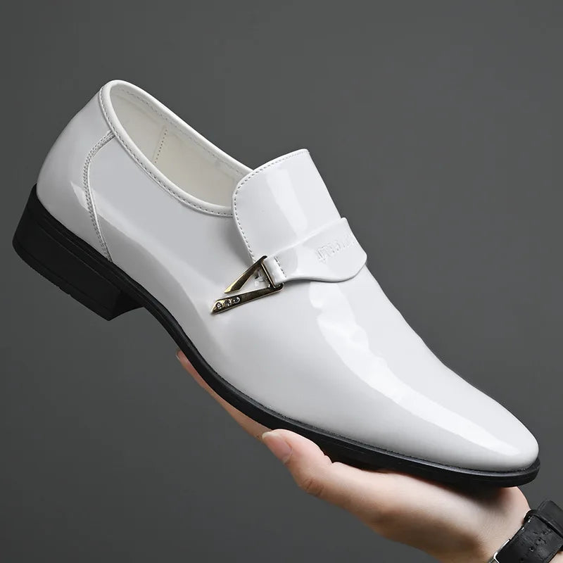 Chaussures en cuir blanc pour hommes, mocassins à bout pointu, décontractés, à enfiler, pour robe de soirée, nouvelle collection 2025