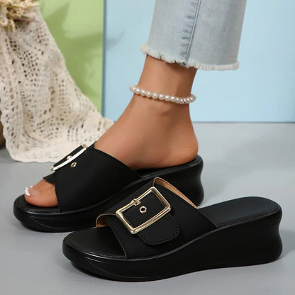 Sandales à talons compensés avec boucle en métal pour femmes, sandales d'été en cuir Pu à fond épais, légères, à talons hauts, pour la plage, 2025