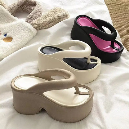 Tongs compensées à Clip pour femmes, sandales de plage à plateforme épaisse, semelle épaisse, pantoufles Eva à talons hauts, été 2025