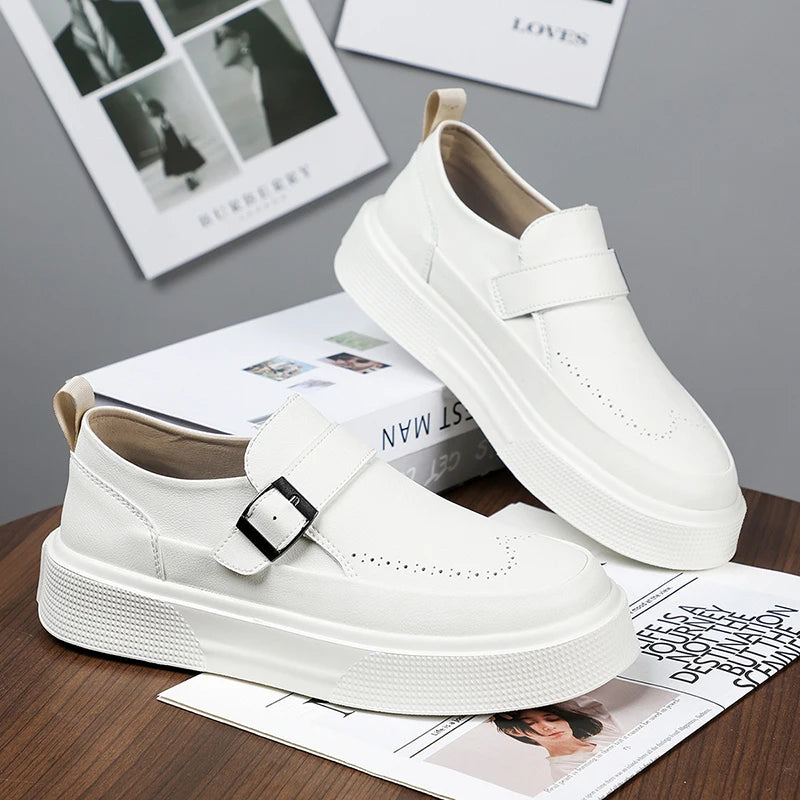 2025 Nouveaux mocassins à plateforme pour hommes Chaussures à enfiler en cuir à semelle épaisse Chaussures de marche confortables et décontractées pour hommes Chaussures plates à enfiler à la mode