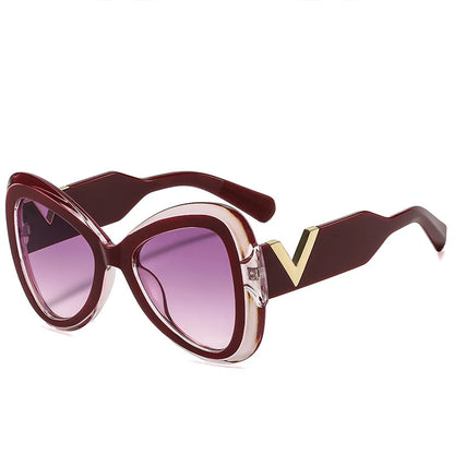 2025 nouvelle mode grand cadre oeil de chat papillon femmes lunettes de soleil de luxe concepteur hommes lunettes de soleil en plein air voyage lunettes femme UV400