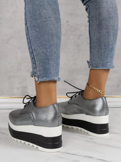 Chaussures à plateforme à talons compensés pour femmes, chaussures d'extérieur décontractées à lacets, baskets confortables à talons hauts, semelle optique de rencontre basse