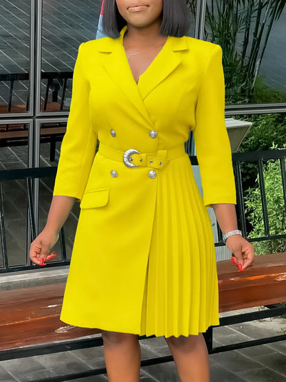 Robe plissée mi-longue à col de costume, taille haute, à la mode, nouvelle collection automne 2025