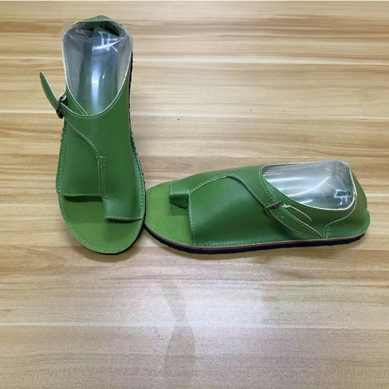 Femmes sandales chaussures d'été pour femmes rétro en cuir PU Peep Toe femmes pantoufle 2025 nouvelle plage boucle sangle plat Sandalias De Mujer