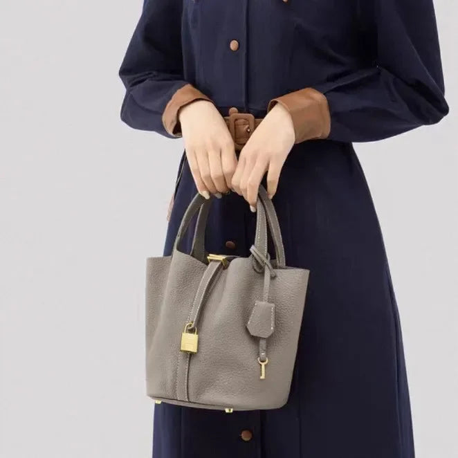 Nouveau 2025 sac seau en cuir pour femmes panier de légumes sac à main maman sac de mariage sac à bandoulière en polyuréthane souple avec poche Mobile