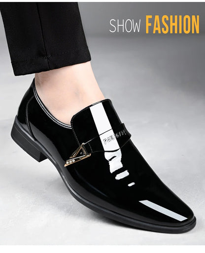 Chaussures en cuir blanc pour hommes, mocassins à bout pointu, décontractés, à enfiler, pour robe de soirée, nouvelle collection 2025