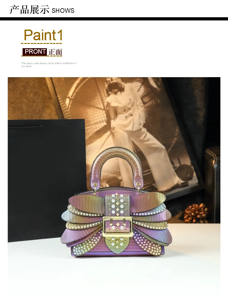 Sac en Cuir group avec Ailes Rivetées pour Femme, Sacoche de Caractère, Nouvelle Collection 2024