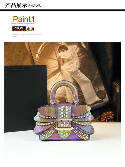 Sac en Cuir group avec Ailes Rivetées pour Femme, Sacoche de Caractère, Nouvelle Collection 2024