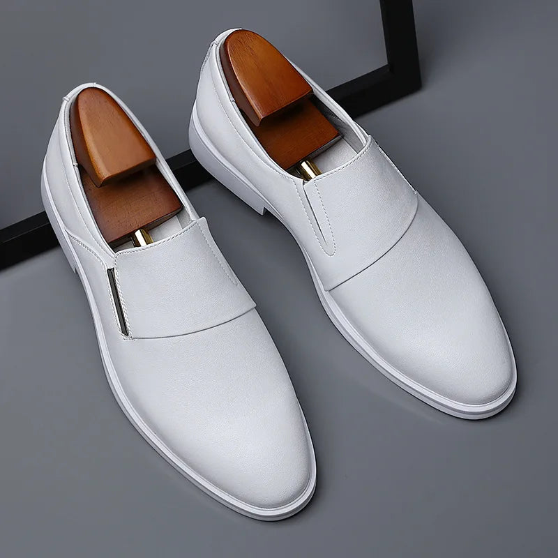 Nouvelle mode robe chaussures pour hommes bout pointu en cuir hommes décontracté formel mocassins affaires mariage Oxfords chaussures Zapatillas De Hombre