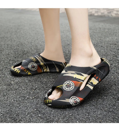 Plate-forme chaussures pour hommes nouveaux tongs d'été 2025 sandales respirant antidérapant amoureux hommes et femmes tout correspondant imprimé pantoufles hommes