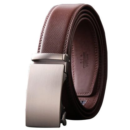 Plyesxale Ceinture en cuir marron hommes 2024 boucle automatique hommes Ceinture pour jean Style Vintage hommes ceintures de luxe Ceinture Homme B9
