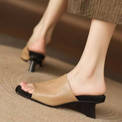 Tongs rétro 2025 été nouveau Muller Wear sandales à talons chaton épais à semelles souples à enfiler