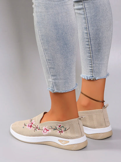 Chaussures plates d'été en maille respirante pour femmes, chaussures pour femmes, baskets décontractées, livraison gratuite en liquidation