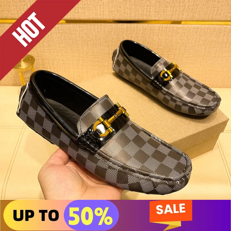 Nouveaux mocassins en cuir véritable hommes Design mocassin mode sans lacet doux plat chaussures décontractées pour hommes chaussures pour homme chaussures de bateau faites à la main