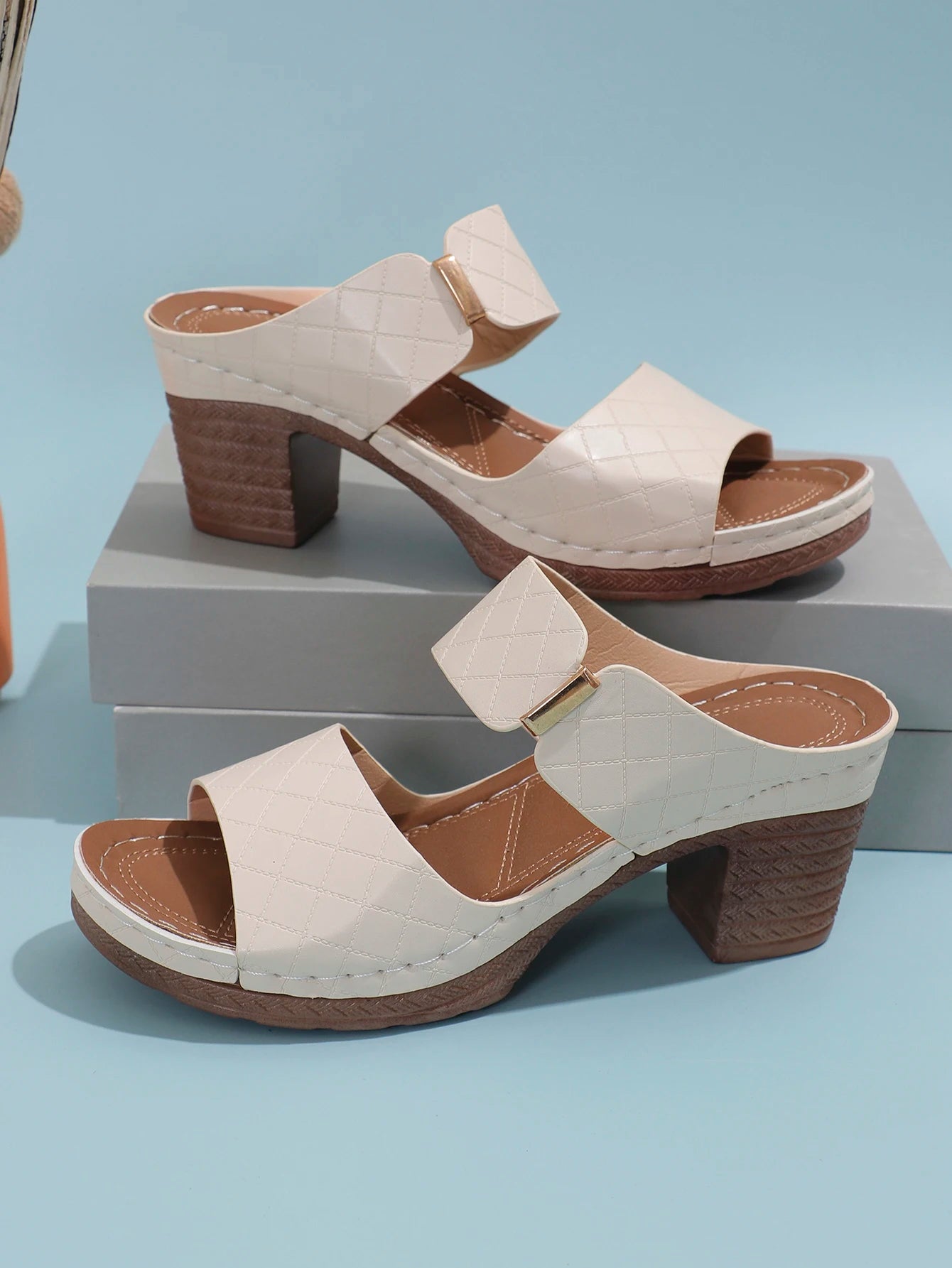 Sandales coordonnantes à talons et orteils ouverts pour femmes, pantoufles décontractées à la mode, document solide, racine carrée, été 2024