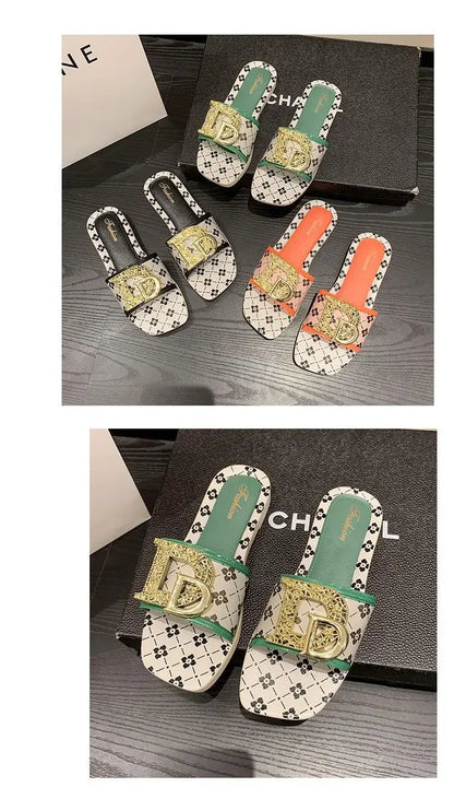 Pantoufles d'été à la mode pour femmes, pantoufles  fond souple, antidérapantes, décorées en métal, Style de loisirs, matériau PVC