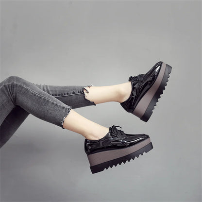 Plate-forme plate solide pour femmes, chaussures plates pour femmes, Parker carré, décontracté, printemps, automne, tout neuf, mode, strucgirls, loisirs