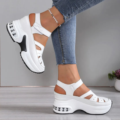 Sandales d'été à bout fermé pour femmes, chaussures décontractées, grande taille, ajourées, légères, confortables, à plateforme, nouvelle collection