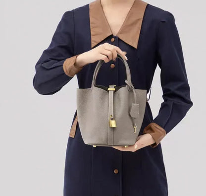 Nouveau 2025 sac seau en cuir pour femmes panier de légumes sac à main maman sac de mariage sac à bandoulière en polyuréthane souple avec poche Mobile