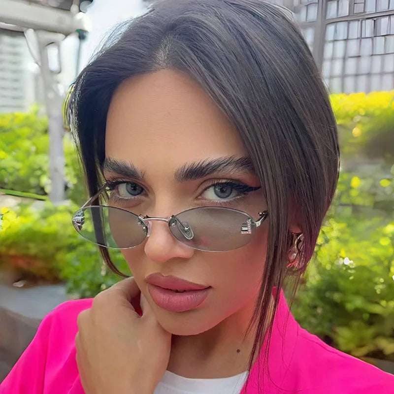 Lunettes de soleil noires sans bords avec petite lettre ovale en diamant «F» pour femmes, marque de luxe, monture métallique, lunettes de soleil Unsiex, nuances élégantes UV400