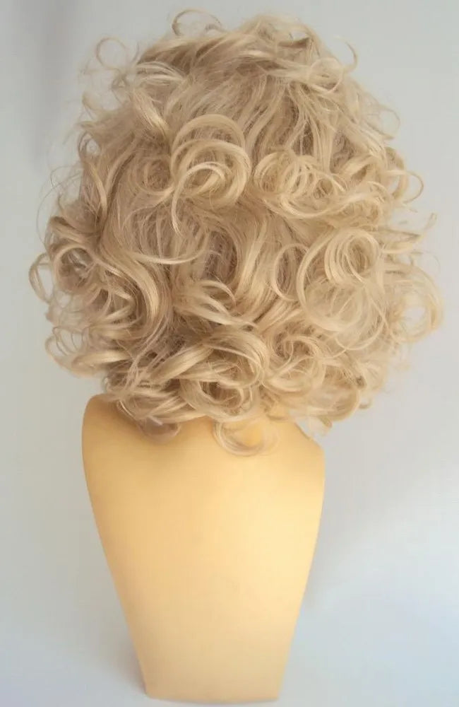 PERRUQUE DELUXE SANDY BONDE BOUCLÉE Années 1950 ROSE MAILLOT COSTUME