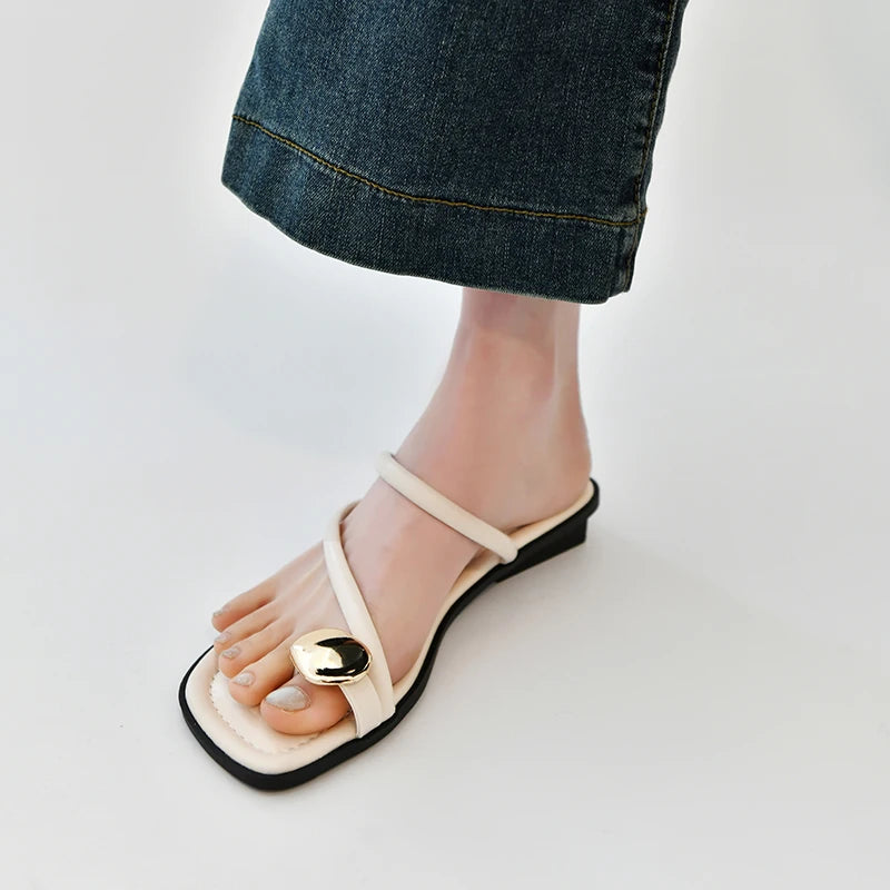 Sandales femme chaussures de luxe pour femmes tongs femme randonnée sandale Mules chaussons pour femmes pantoufle chaussures d'été vente