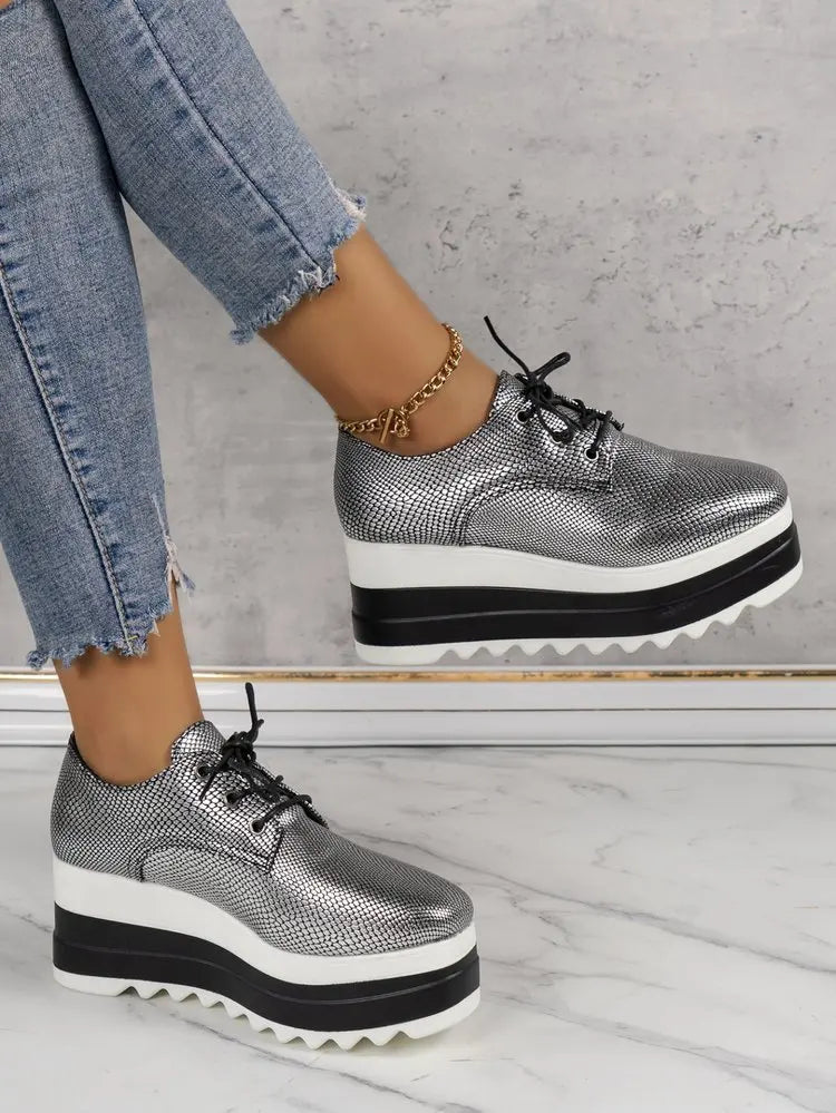 Chaussures à plateforme à talons compensés pour femmes, chaussures d'extérieur décontractées à lacets, baskets confortables à talons hauts, semelle optique de rencontre basse