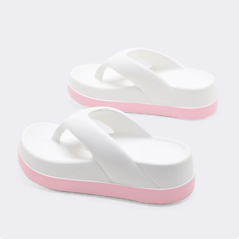Outlandish EVA femme tongs super doux semelles épaisses chaussures d'extérieur d'été antidérapantes de haute qualité Design à la mode sandales pour femmes