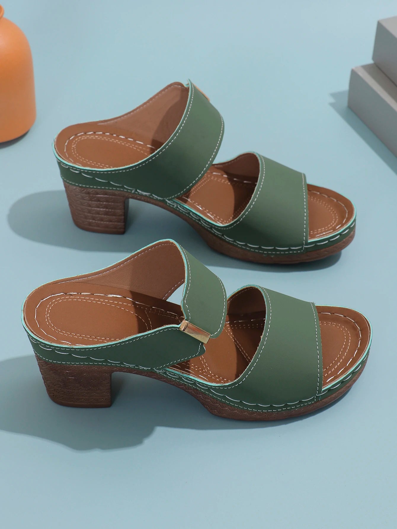 Sandales coordonnantes à talons et orteils ouverts pour femmes, pantoufles décontractées à la mode, document solide, racine carrée, été 2024