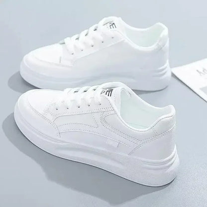 Chaussures de tennis à plateforme respirante pour femmes, chaussures de course blanches, baskets décontractées pour femmes, mode d'hiver, nouveau
