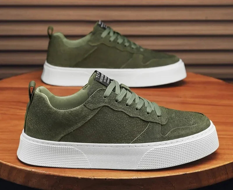 Mocassins en cuir pour hommes, chaussures décontractées, confortables, Skatebaord, plates, polyvalentes, nouvelle collection printemps 2025