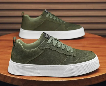 Mocassins en cuir pour hommes, chaussures décontractées, confortables, Skatebaord, plates, polyvalentes, nouvelle collection printemps 2025