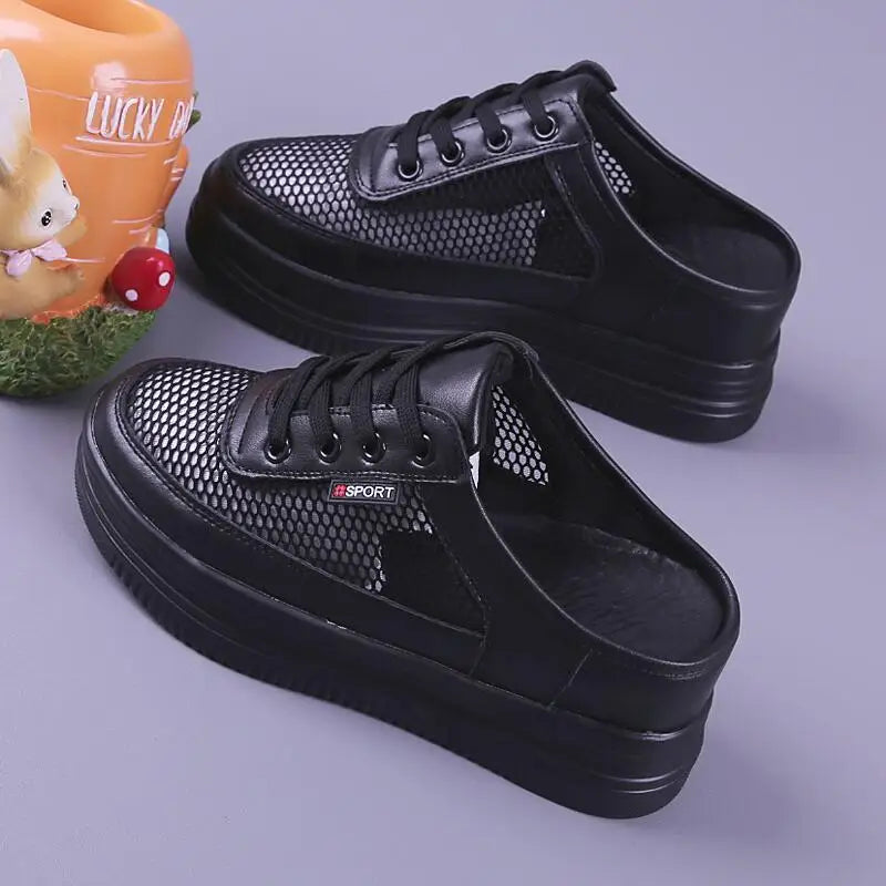 Demi-pantoufles en maille respirante pour femmes, surface évidée, os d'étudiant polyvalents, extérieur, Parker fermé, chaussure décontractée en maille, blanc, été