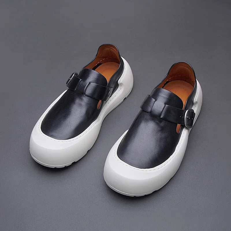 Été 2025 nouveaux mocassins en cuir respirants pour hommes semelles souples semelles épaisses confortables chaussures en cuir pour hommes à la mode et décontractées