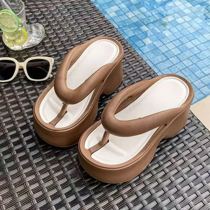 Tongs compensées à Clip pour femmes, sandales de plage à plateforme épaisse, semelle épaisse, pantoufles Eva à talons hauts, été 2025