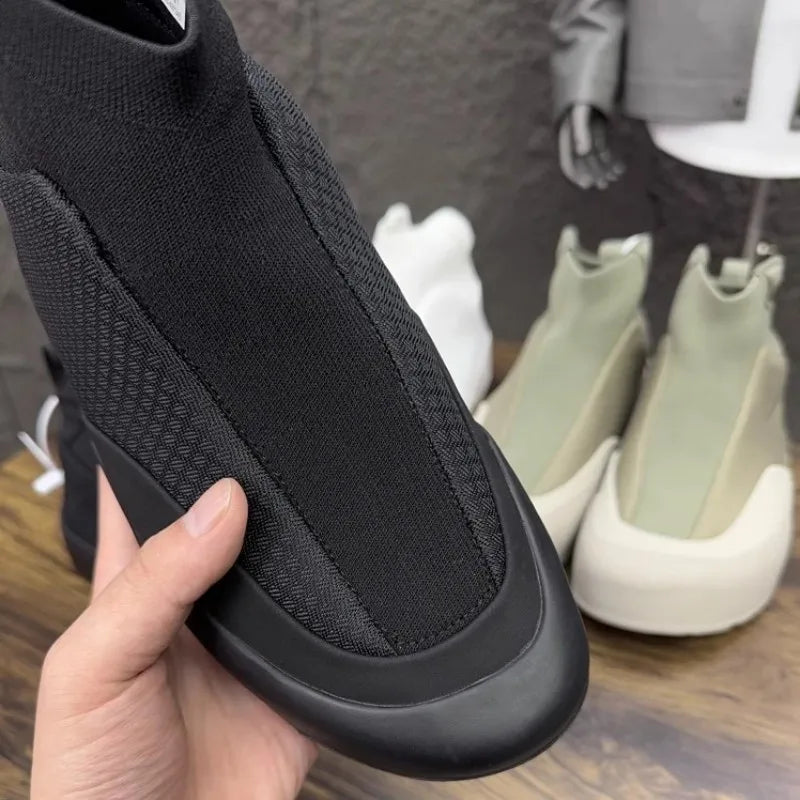 Hommes printemps mode extérieur chaussures de marche respirant confortable loisirs bout rond couleur unie sans lacet hommes chaussures en tissu décontracté