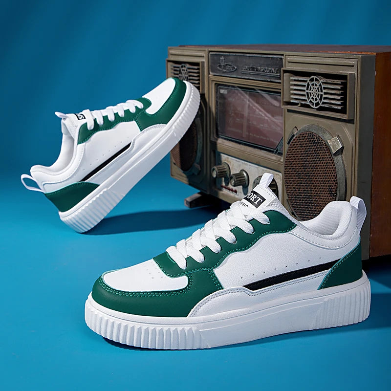 Chaussures de sport pour étudiants adolescents, chaussures de skate, chaussures de sport décontractées d'intérieur et d'extérieur, chaussures basses tendance avec lacets, faciles à porter