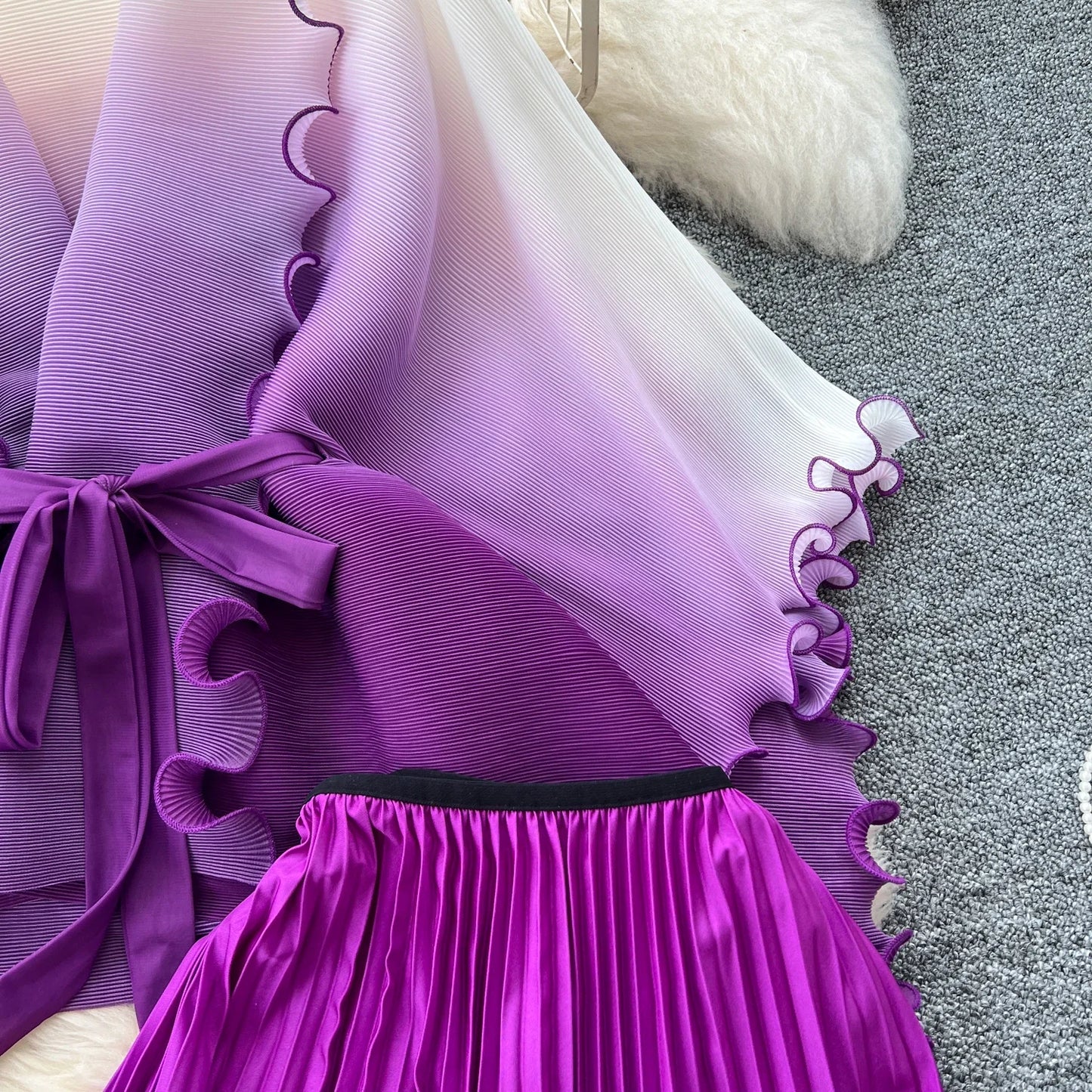 Miyake pli changement progressif couleur bord ondulé costume soleil jupe plissée à la mode et élégant deux pièces ensembles tenues pour femmes