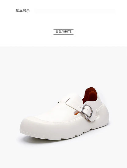 Été 2025 nouveaux mocassins en cuir respirants pour hommes semelles souples semelles épaisses confortables chaussures en cuir pour hommes à la mode et décontractées