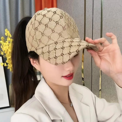 Chapeaux de baseball queue de cheval haute pour femmes, chapeau haut vide avec lettres à la mode, pour sports de plein air, pare-soleil pour jeunes, été