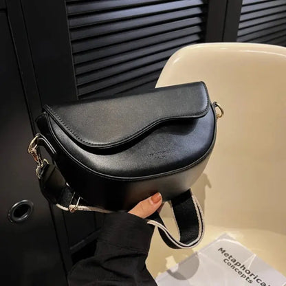 Femmes Vintage couleur unie rabat petite selle épaule sous les bras sac mode en cuir PU large sangle sac à bandoulière