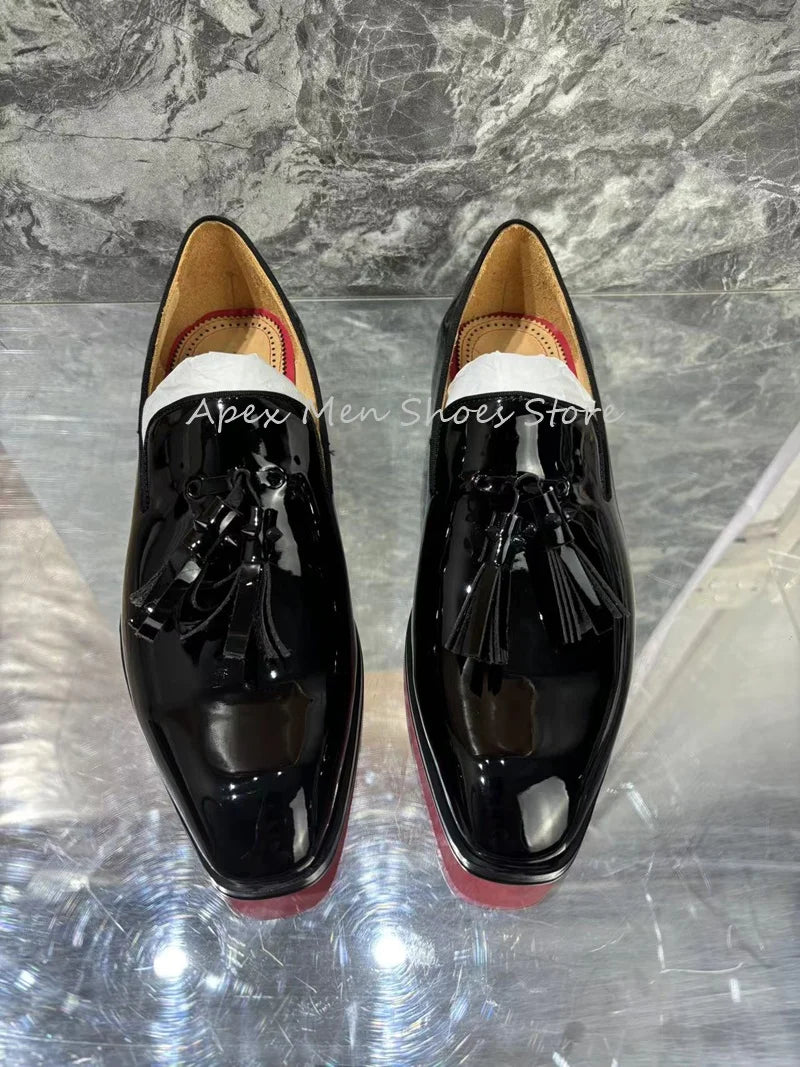 Chaussures d'affaires décontractées pour hommes, cuir véritable, gland, classique, sans lacet, cuir verni, antidérapant, polyvalent, mariage, nouveau, 2024