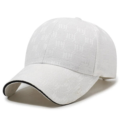 Casquette de baseball blanche élégante et tendance : un mélange de style et de polyvalence