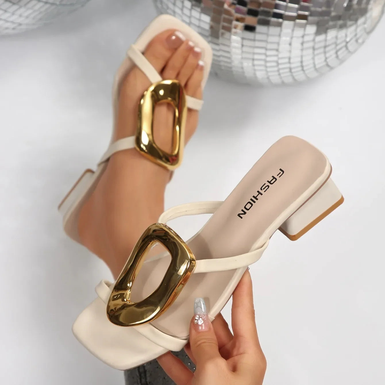 Femmes élégantes sandales Sexy chaussures De mariage De créateur talons mi-hauts bout ouvert luxe mode fête femmes chaussures Zapatos De Mujer