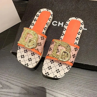 Pantoufles d'été à la mode pour femmes, pantoufles  fond souple, antidérapantes, décorées en métal, Style de loisirs, matériau PVC