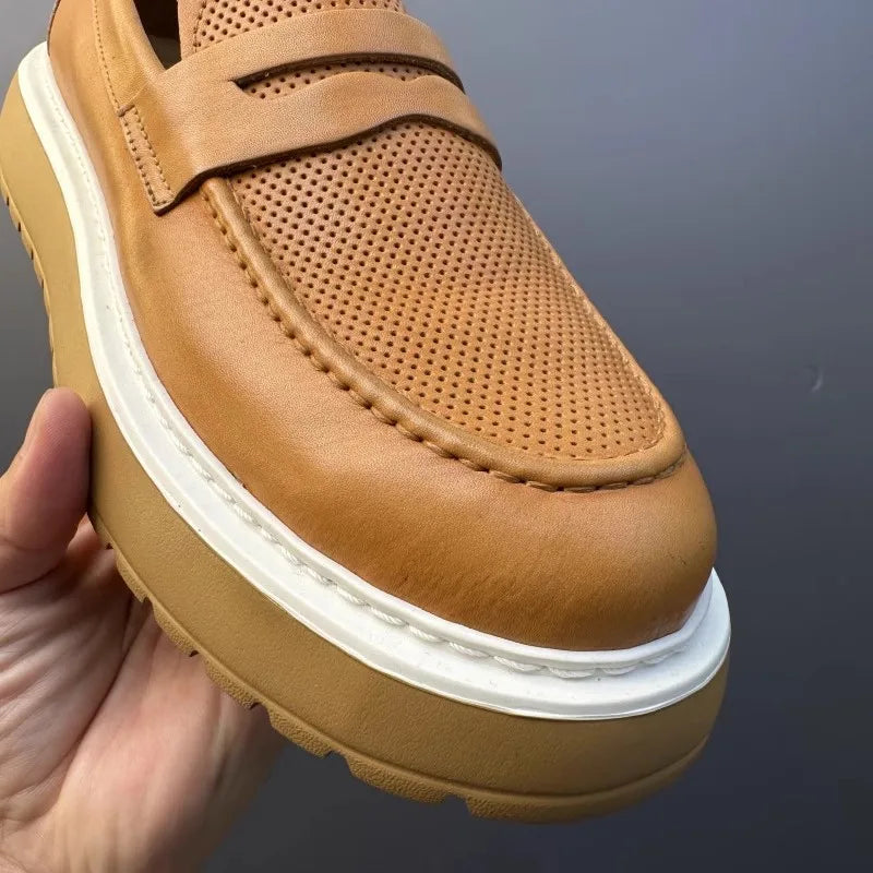 Mocassins en cuir de vachette à plateforme vintage pour hommes, chaussures en cuir véritable, respirant, évider, décontracté, conduite, affaires, été